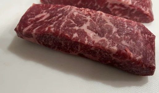 LINZ 8OZ LONG ISLAND STRIP