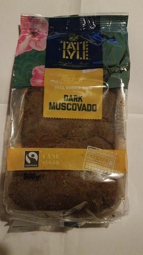 TATE & LYLE DARK MUSCOVADO SUGAR 500G