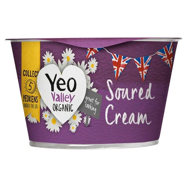 YEO VALLEY SOURED CREAM 200G